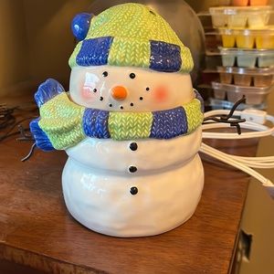 Scentsy snowman warmer